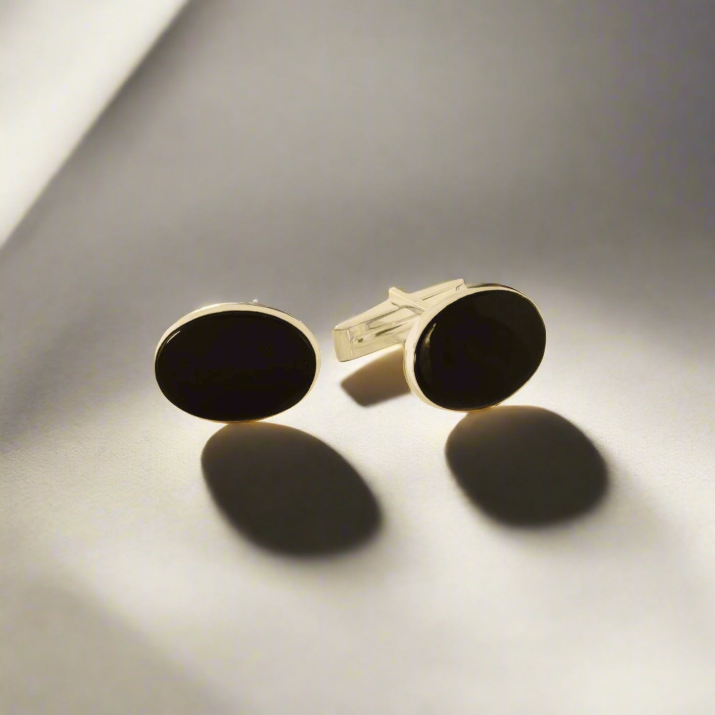 14K Gold Oval Onyx Cufflinks