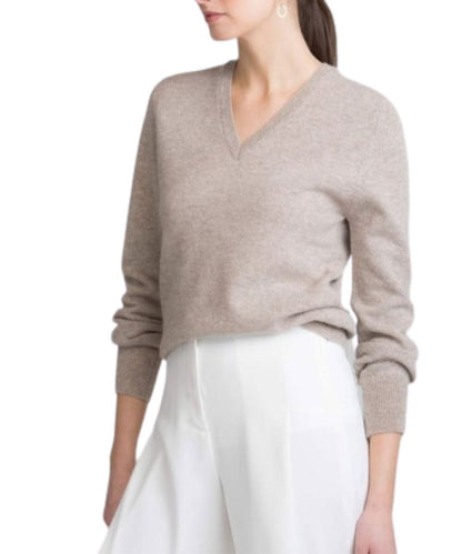 Johnstons Lambswool Classic V-Neck Sweater