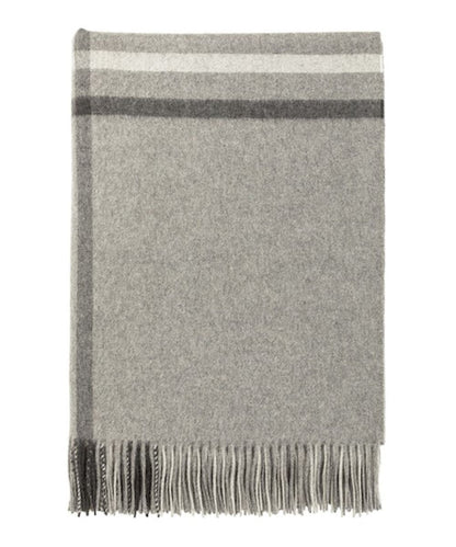 Johnstons of Elgin Cashmere Check Sofa Throw Blanket in Silver Highlander