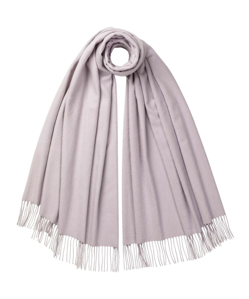 Johnstons of Elgin Cashmere Classic Plain Stole in Haze