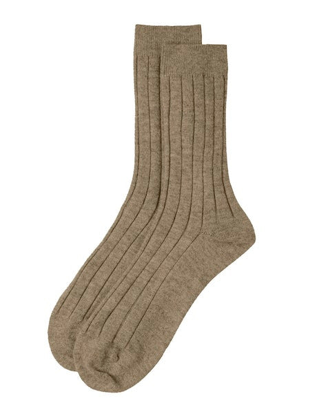 Johnstons of Elgin Cashmere Ribbed Bed Socks in Otter