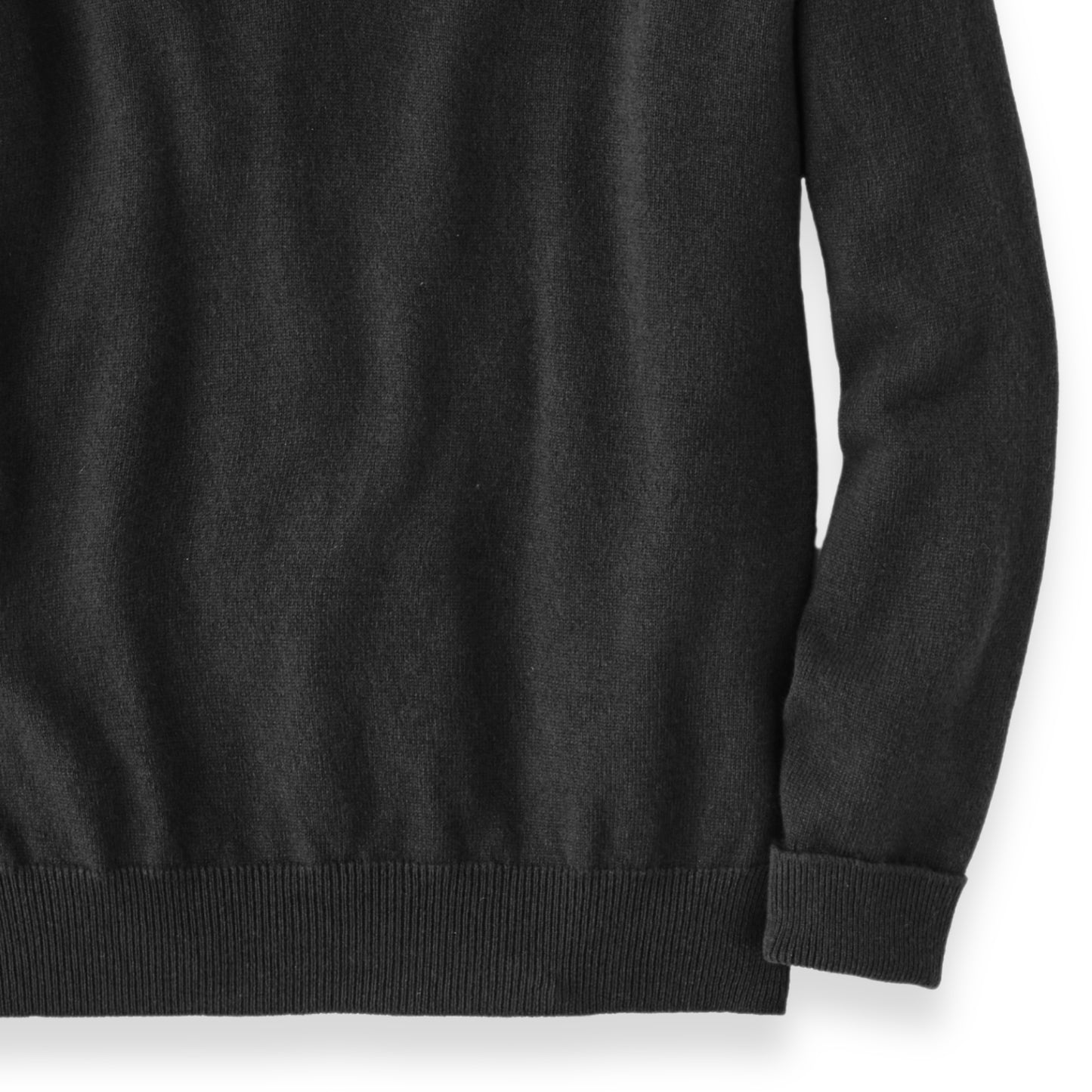 Men's Cashmere V-Neck Sweater With Saddle Shoulder in Charcoal