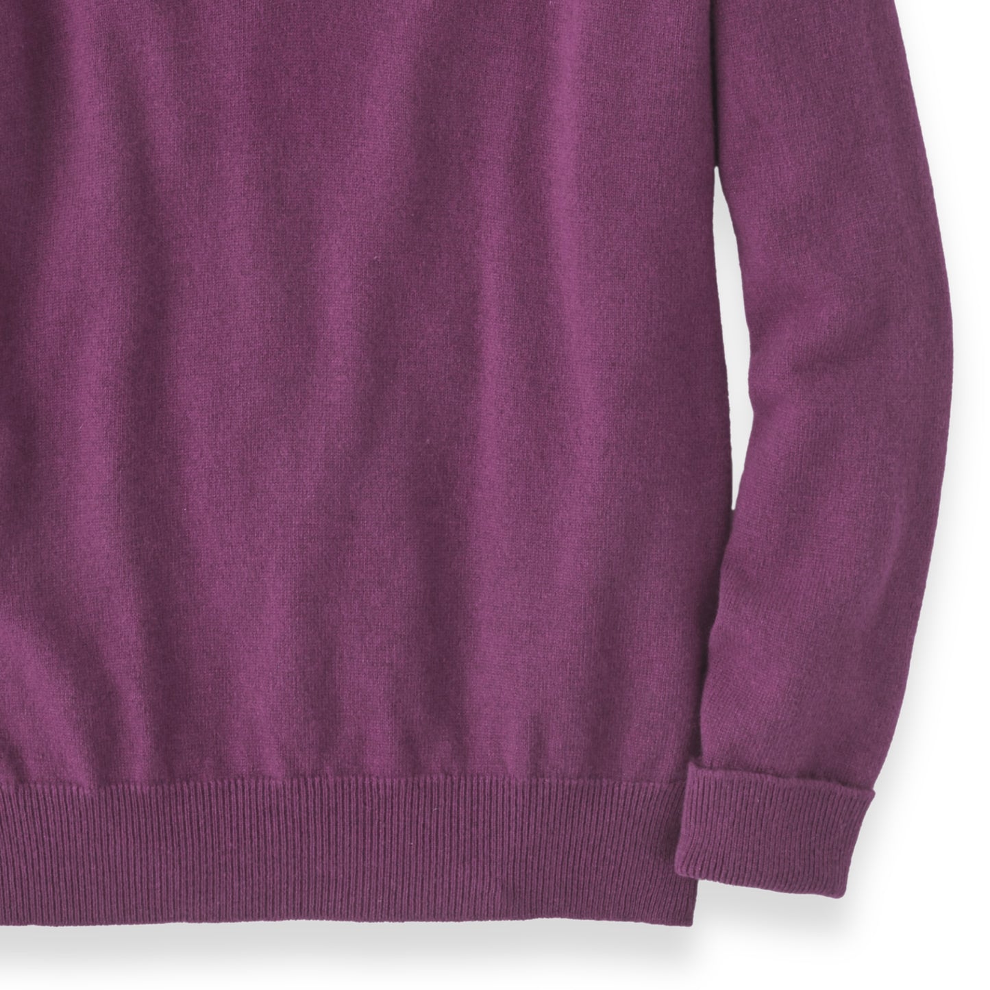 Men's Cashmere V-Neck Sweater With Saddle Shoulder in Loganberry