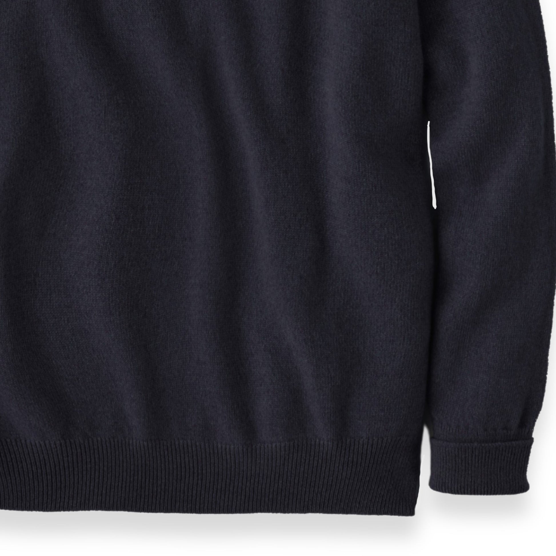 Men's Cashmere Crew Neck Sweater With Saddle Shoulder in Navy