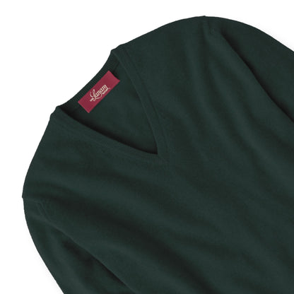 Men's Cashmere V-Neck Sweater With Set-In Sleeve in Bottle Green