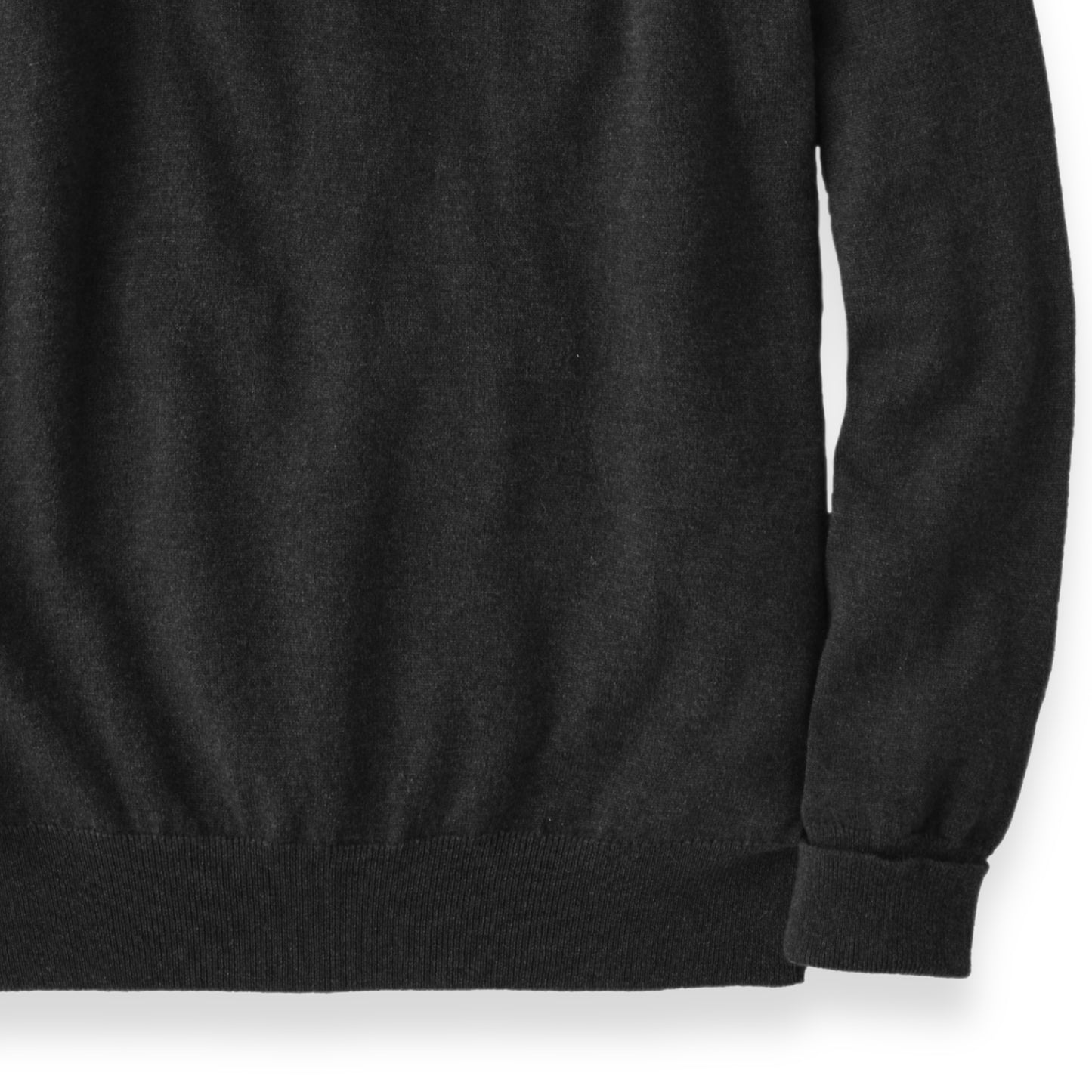 Men's Cashmere V-Neck Sweater With Set-In Sleeve in Charcoal