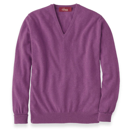 Men's Cashmere V-Neck Sweater With Set-In Sleeve in Loganberry