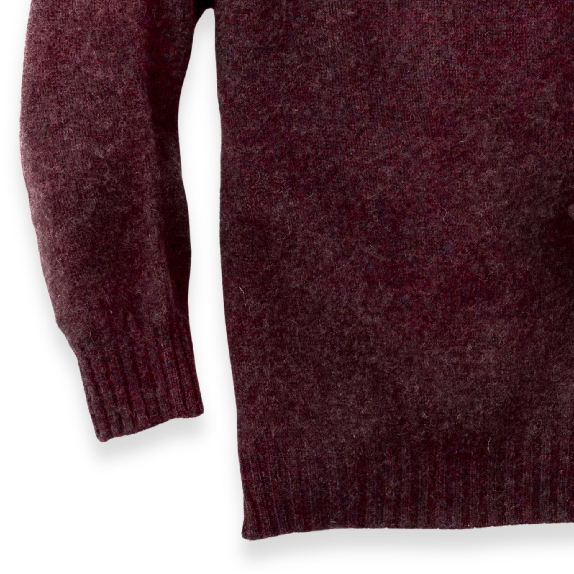 Men's Brushed Shetland Wool Crew Neck Sweater | Beetroot Red
