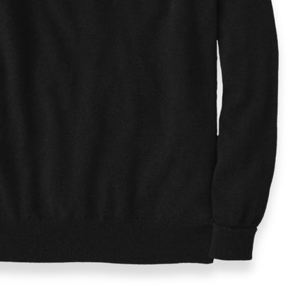 Men's Cashmere V-Neck Sweater With Set-In Sleeve in Black | The Lanam Shop