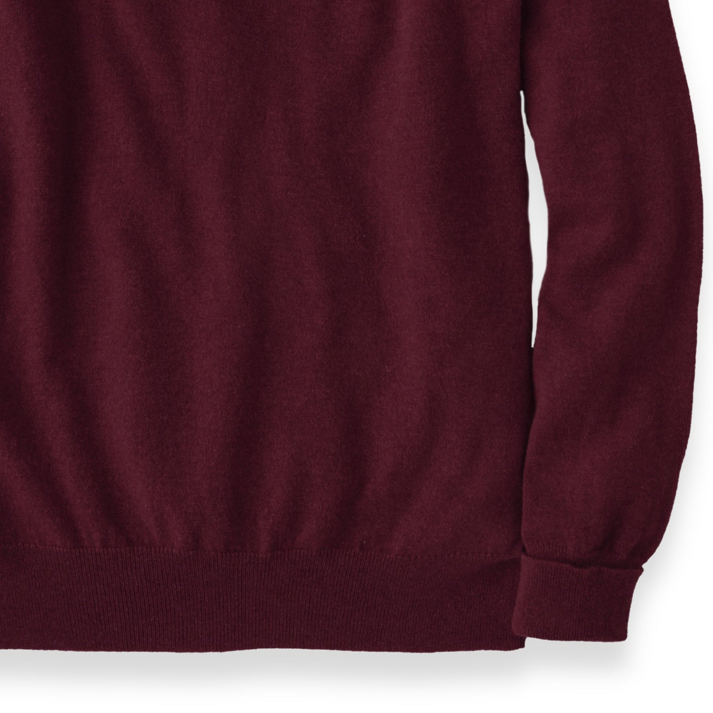 Men's Cashmere V-Neck Sweater With Set-In Sleeve in Claret | The Lanam Shop