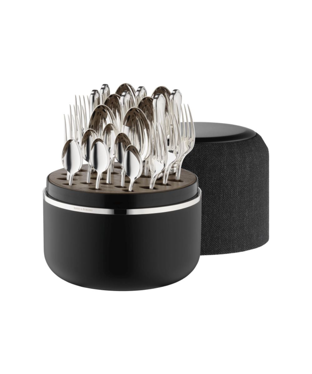 Robbe & Berking Old Chippendale (Alt-Chippendale) THE BOX with Polished Knife Blades in Sterling Silver