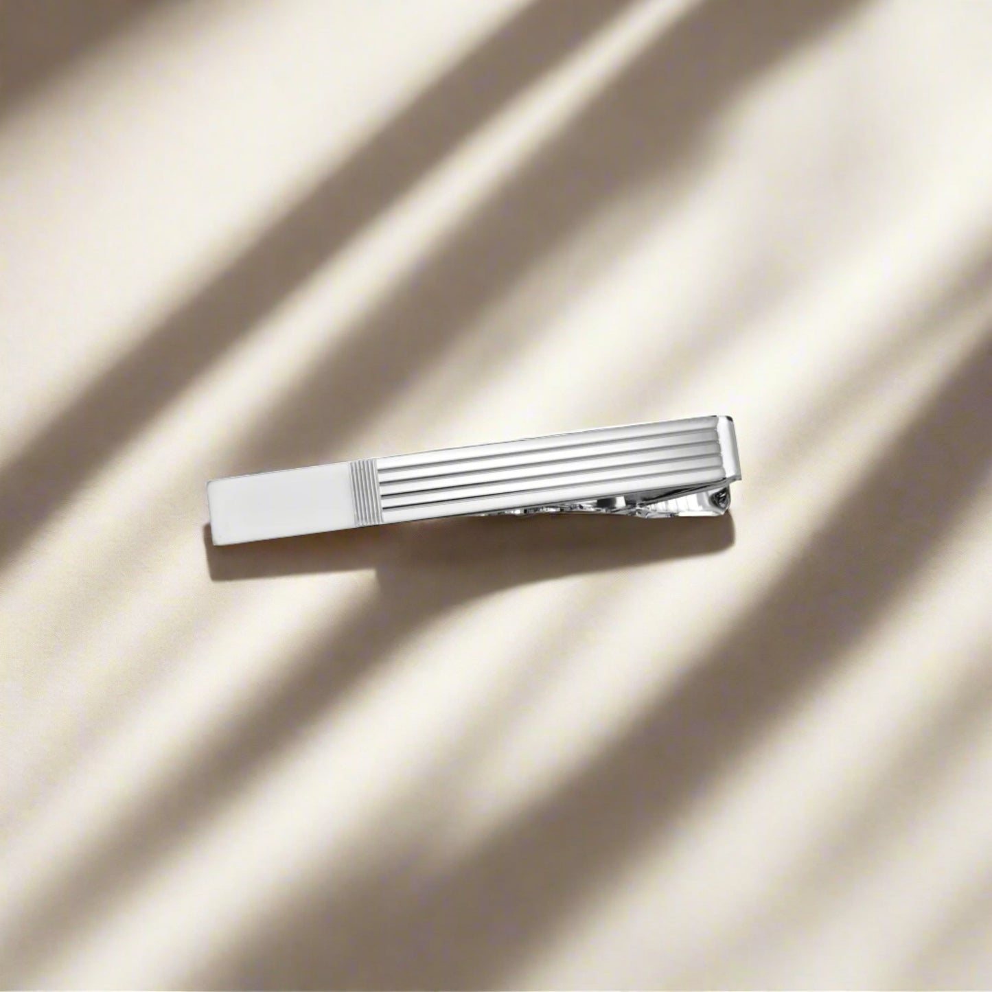 Sterling Silver Tie Bar with Engine Turned Design and End Signet