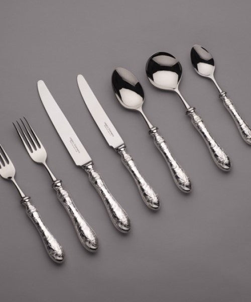 Willow "Traditional" Cutlery Collection in Silverplate